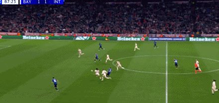 1744157206503066569.gif 1744157206503066569.gif